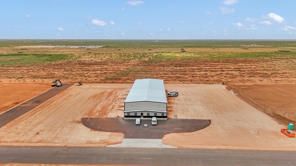 More Photos Of 5801 CR-135, Midland Warehouse For Lease