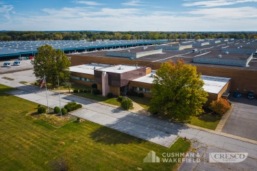 More Photos Of 18901 Snow Rd, Brook Park Warehouse For Lease
