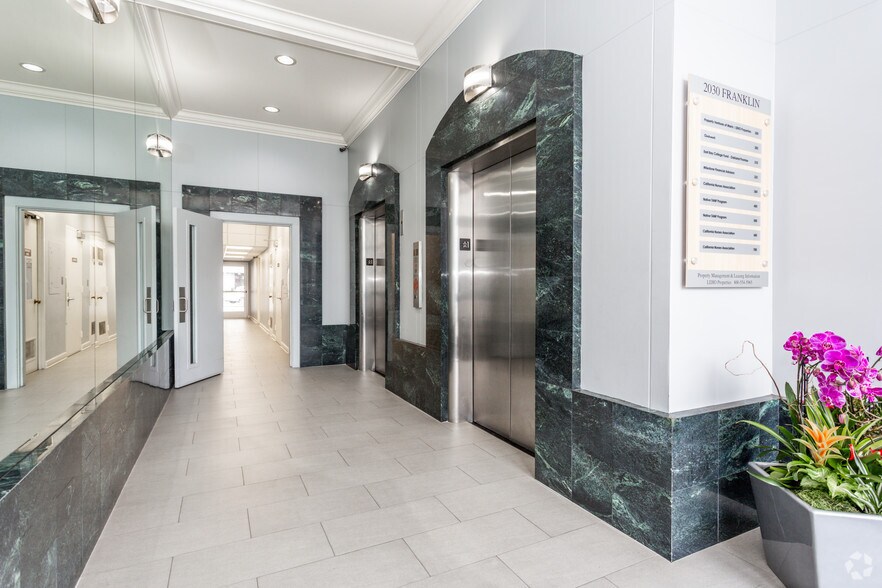 More Photos Of 2030 Franklin St, Oakland Office For Lease