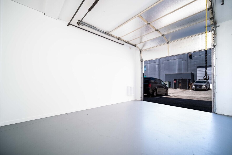 More Photos Of 20172 113 B Ave, Maple Ridge Light Manufacturing For Sale