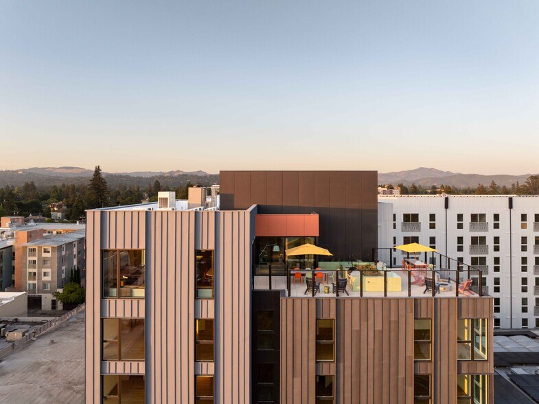 More Photos Of 420 Mendocino Ave, Santa Rosa Apartments For Lease