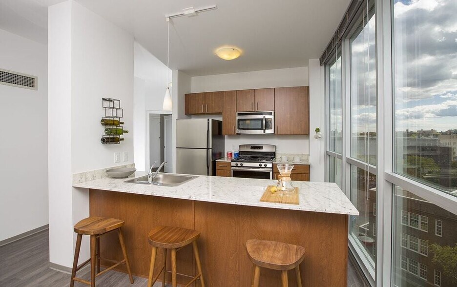 More Photos Of 1369 Spruce Pl, Minneapolis Apartments For Lease