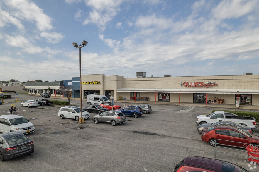 More Photos Of 4520-4644 George Washington Hwy, Portsmouth Storefront For Lease