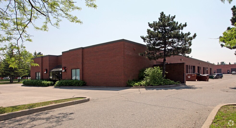 More Photos Of 410-424 Hood Rd, Markham Service For Lease