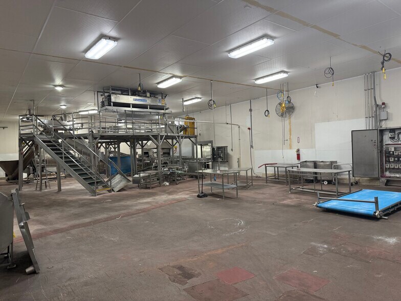 More Photos Of 4001 N American St, Philadelphia Warehouse For Lease