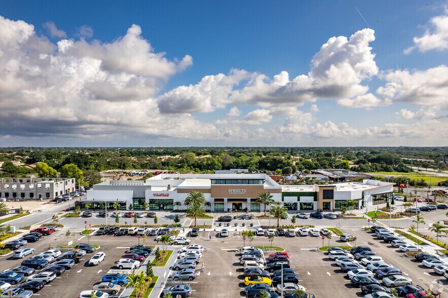 More Photos Of 9828-9884 S Jog Rd, Boynton Beach, Boynton Beach Supermarket For Lease