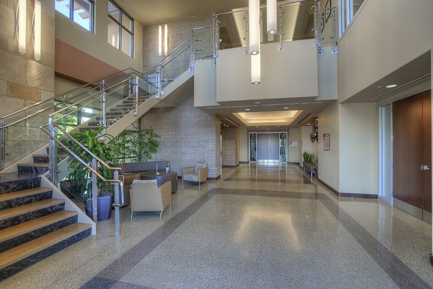 More Photos Of 13995 W Statler Blvd, Surprise Medical For Lease