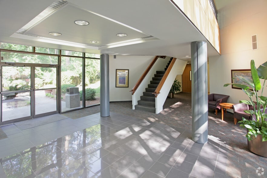 More Photos Of 1 Harbison Way, Columbia Medical For Lease