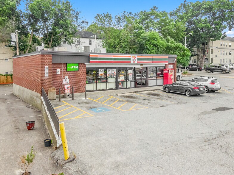 More Photos Of 409 Park Ave, Worcester Convenience Store For Sale