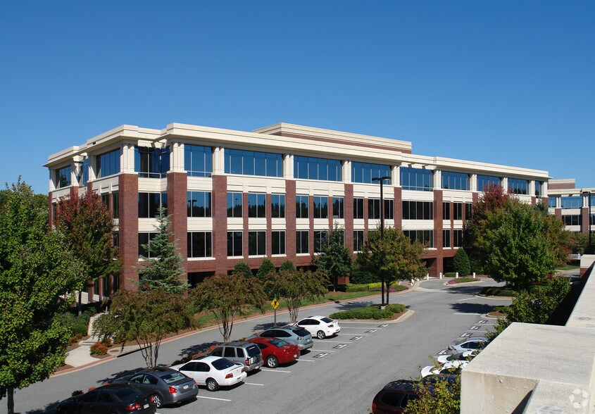 More Photos Of 3780 Mansell Rd, Alpharetta Unknown For Lease