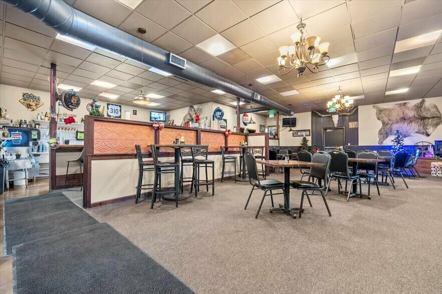 More Photos Of 775 US-310, Deaver Specialty For Sale