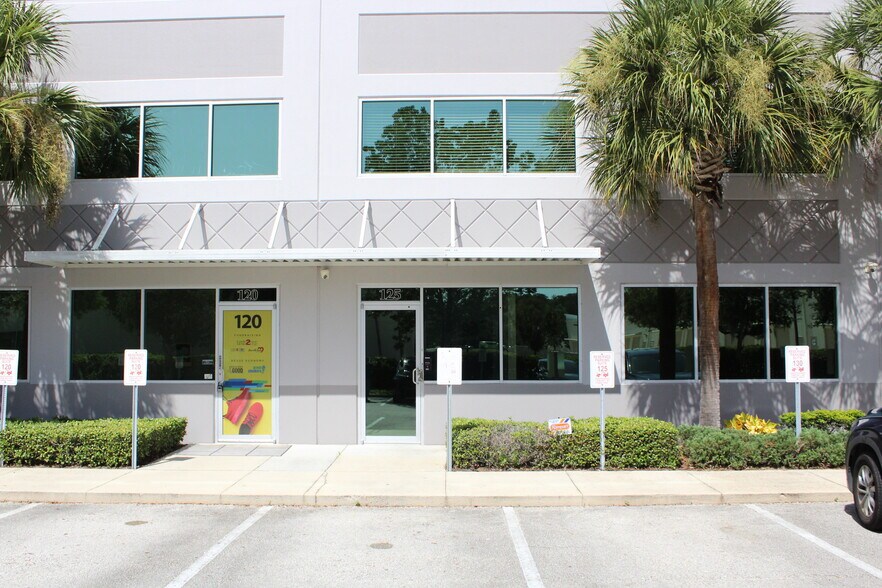 More Photos Of 6457 Hazeltine National Dr, Orlando Warehouse For Sale