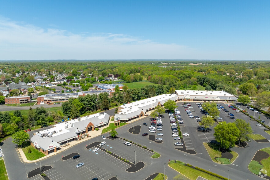 More Photos Of 1095 Washington Blvd, Trenton Unknown For Lease