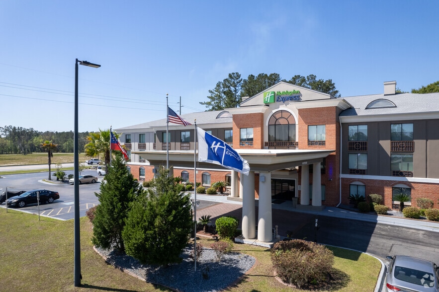 More Photos Of 1388 E Oglethorpe Hwy, Hinesville Hotel For Sale