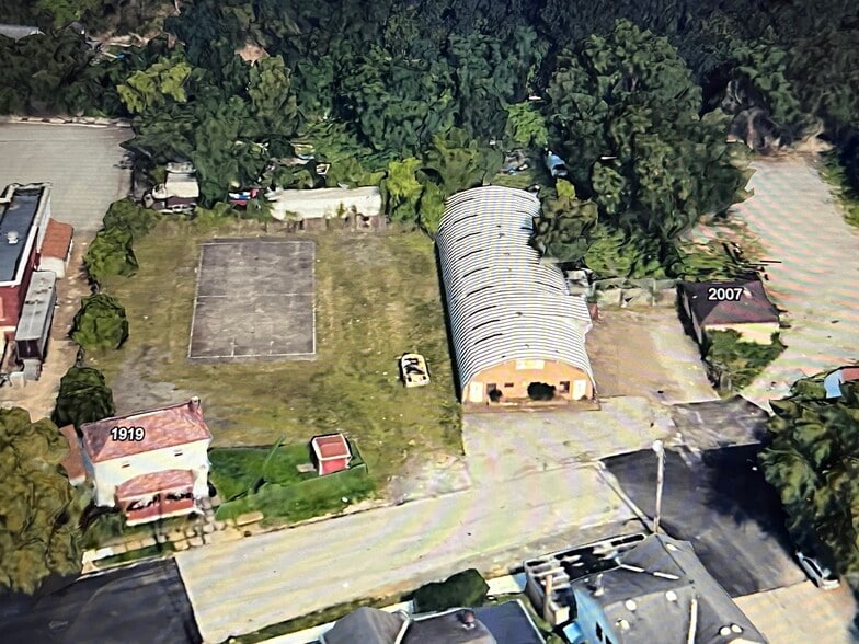 More Photos Of 2007 Mcclure St, Homestead Auto Repair For Sale
