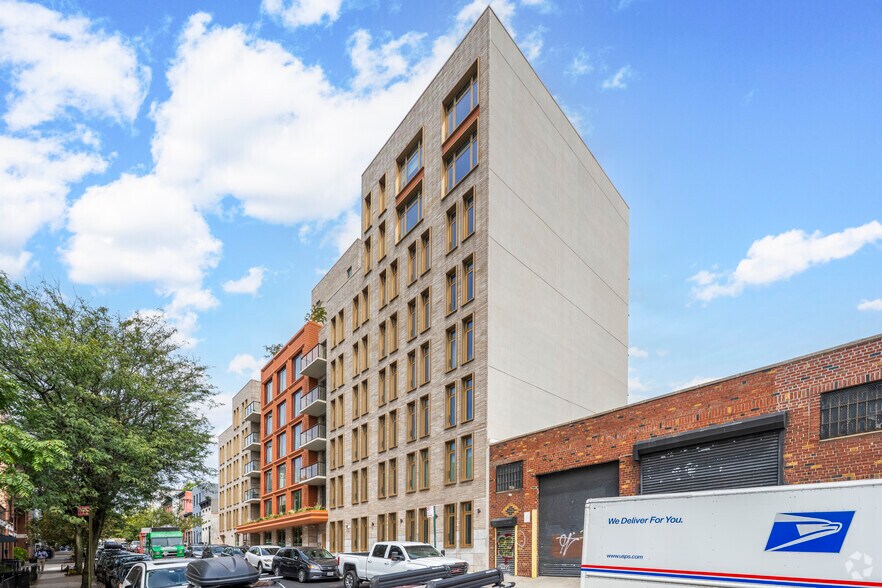 More Photos Of The Carroll, 33-39 4th St, Brooklyn Apartments For Lease