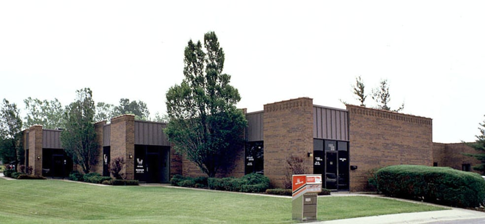 Primary Photo Of 1101-1167 Tower Rd, Schaumburg Flex For Lease