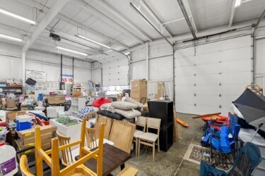 More Photos Of 622 N Trimble Rd, Mansfield Self Storage For Lease