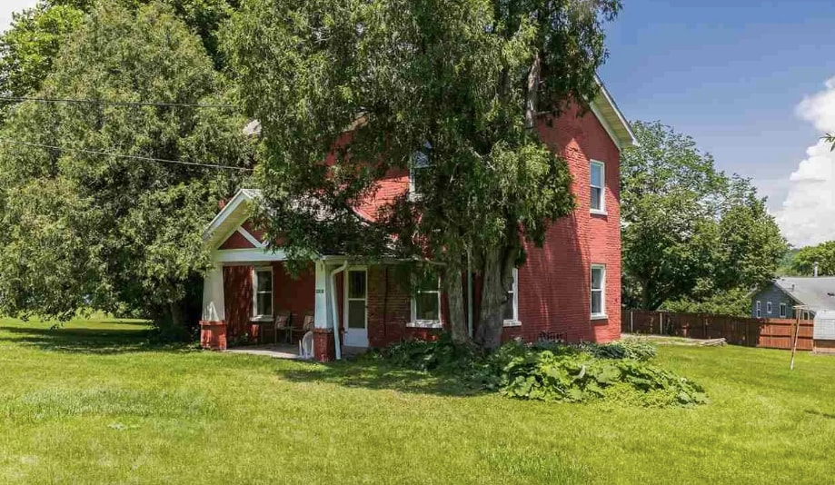 Primary Photo Of 3010 Johnson Ave NW, Cedar Rapids Multifamily For Sale
