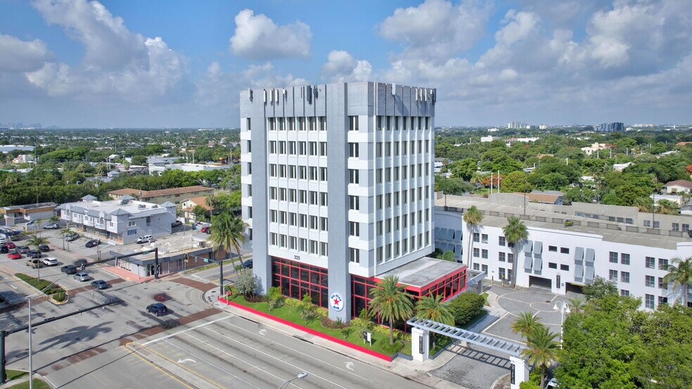 More Photos Of 225 N Federal Hwy, Pompano Beach Office For Lease