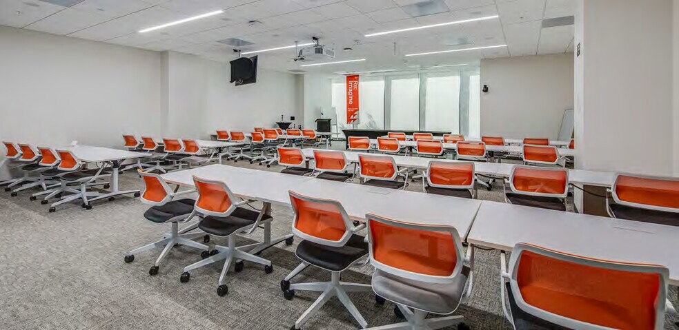 More Photos Of 6220 America Center Dr, San Jose Office For Lease