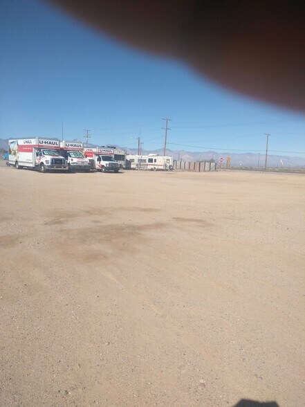 More Photos Of 1639 N Guam St, Ridgecrest Self Storage For Sale