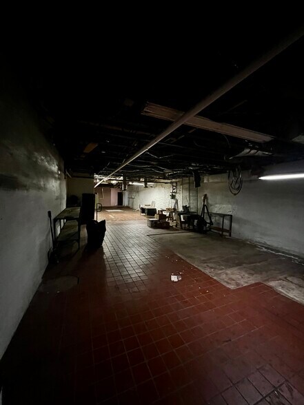 More Photos Of 115 Wyoming Ave, Scranton Convenience Store For Lease