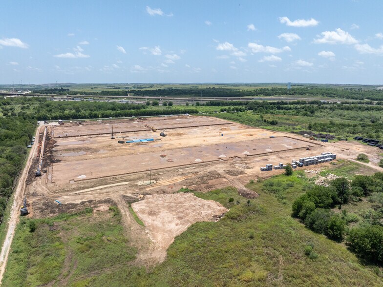 More Photos Of 13422 Old San Antonio Rd, Manchaca Unknown For Lease