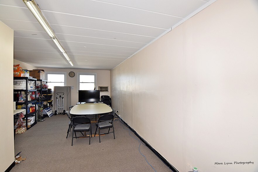 More Photos Of 1025 E 162nd St, South Holland Storefront Retail Office For Lease