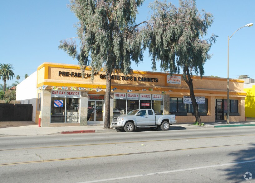 More Photos Of 3637 San Fernando Rd, Glendale Freestanding For Sale