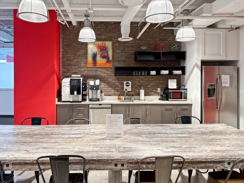 More Photos Of 1688 Meridian Ave, Miami Beach Coworking Space