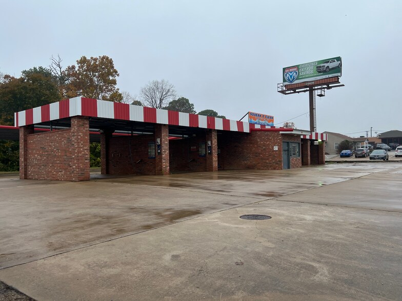 More Photos Of 508 S Palestine St, Athens Carwash For Sale