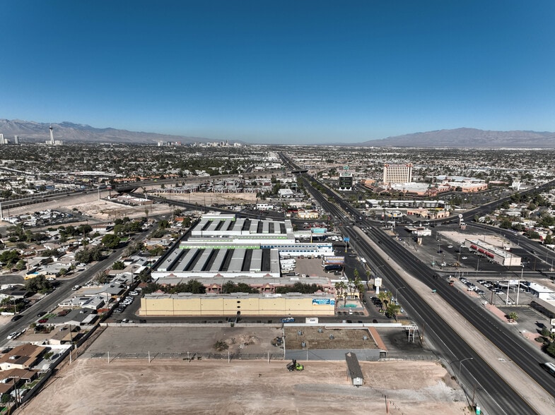 More Photos Of 4260 Boulder Hwy, Las Vegas Freestanding For Sale