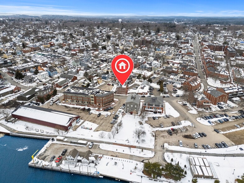 More Photos Of 30-32 Water St #3, Newburyport Office For Sale