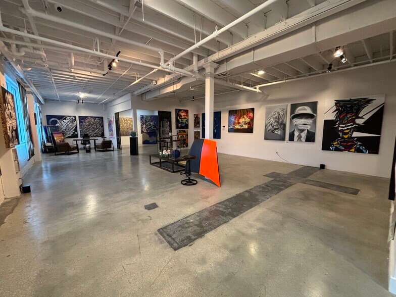 More Photos Of 164 NW 20th St, Miami General Retail For Lease