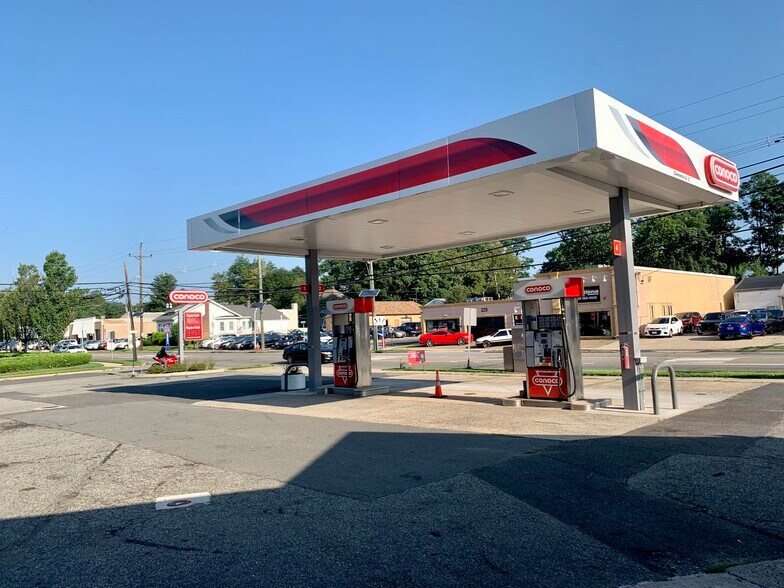 More Photos Of 1808 Woodbridge Ave, Edison Service Station For Lease