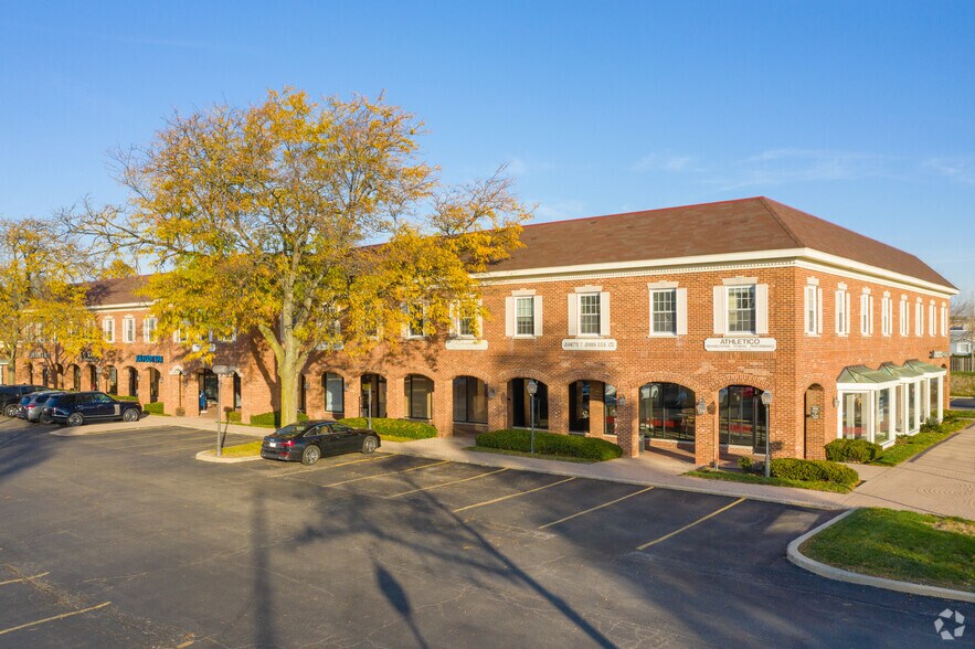 More Photos Of 1412-1500 Waukegan Rd, Glenview Unknown For Lease