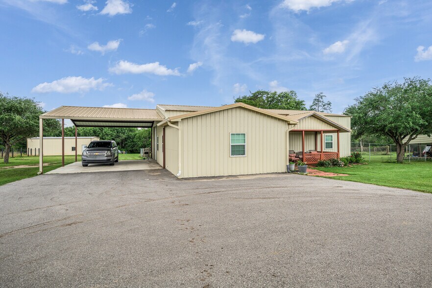 More Photos Of 305 O Malley Rd, Brenham Land For Sale