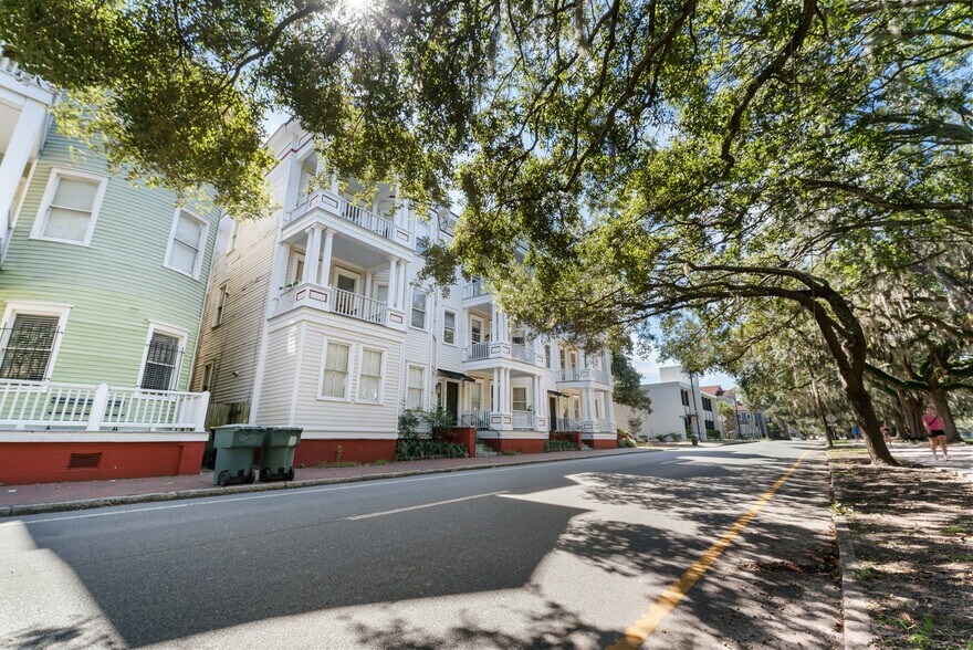 More Photos Of 816-818 Drayton St, Savannah Apartments For Sale