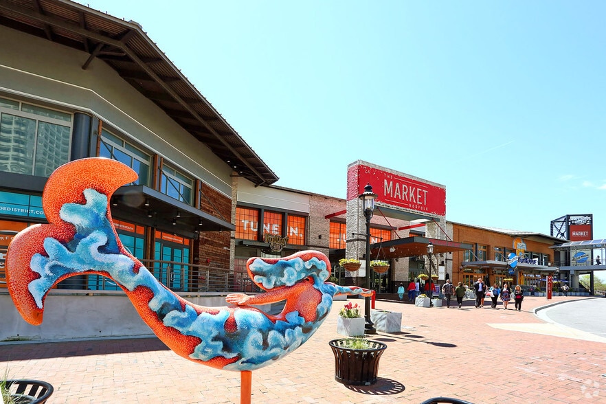 More Photos Of 333 Waterside Dr, Norfolk Unknown For Lease