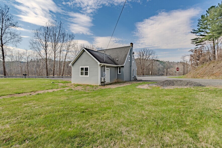 More Photos Of 12 Scenic Rd, Fries General Retail For Sale