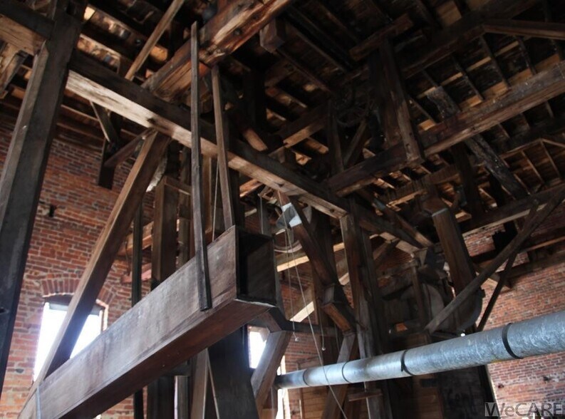 More Photos Of 203 S Main St, Mount Victory Manufacturing For Sale