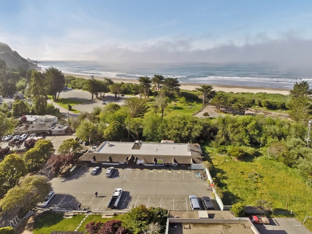 Primary Photo Of 15 Calle del Mar, Stinson Beach Storefront Retail Office For Sale