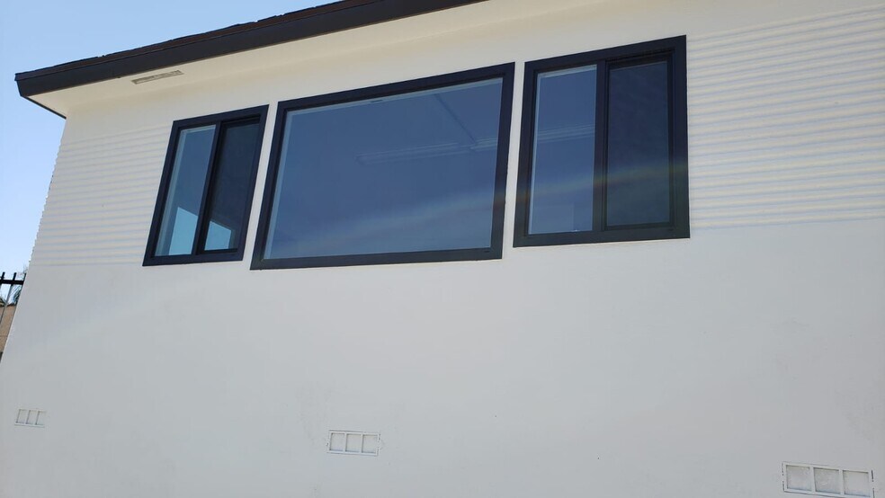 More Photos Of 4203 N Huntington Dr, Los Angeles Storefront Retail Residential For Sale