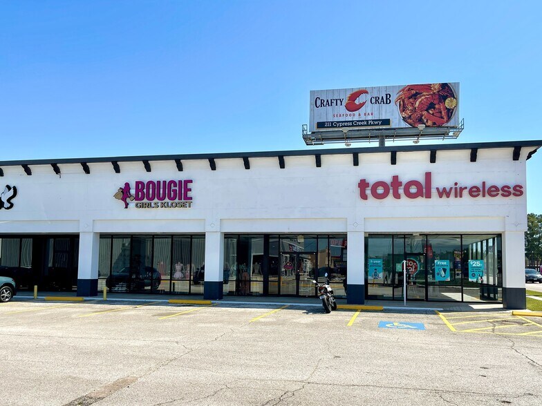 More Photos Of 2204 Cypress Creek Pkwy, Houston General Retail For Lease