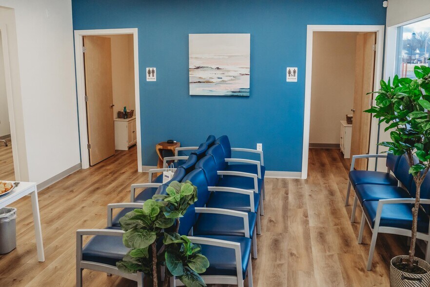 More Photos Of 540 E Cherry St, Troy Office For Lease