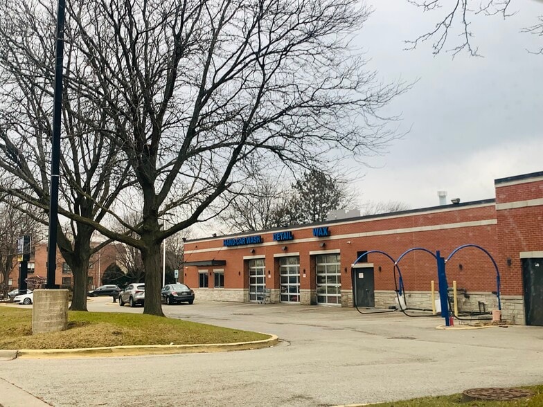 More Photos Of 5600 New Wilke Rd, Rolling Meadows Carwash For Sale