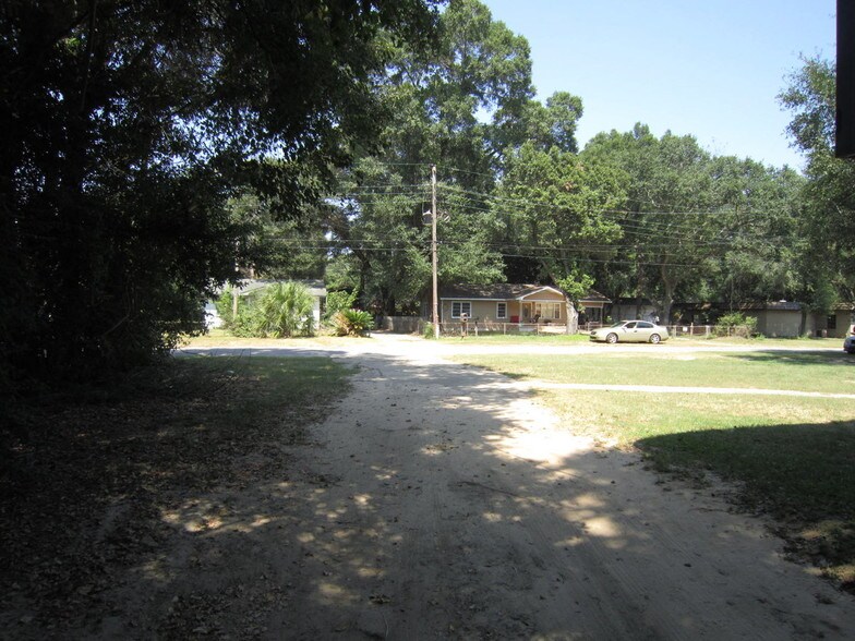 More Photos Of 412 Beverly Pkwy, Pensacola Land For Sale