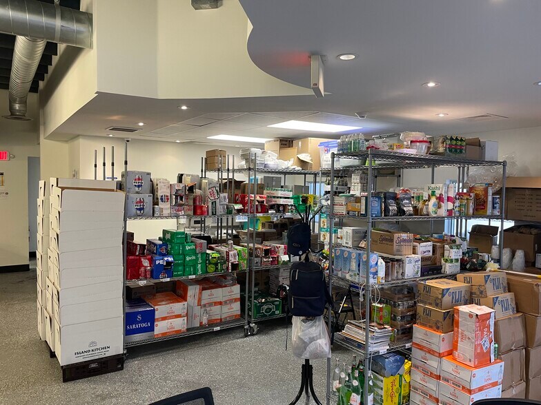 More Photos Of 72 NW 79th St, Miami Restaurant For Sale