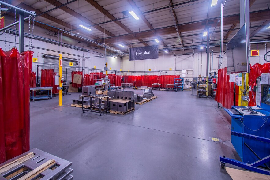 More Photos Of 7855 Southfront Rd, Livermore Light Manufacturing For Sale